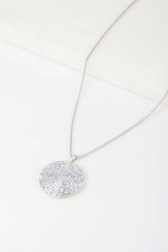 Amelia Necklace