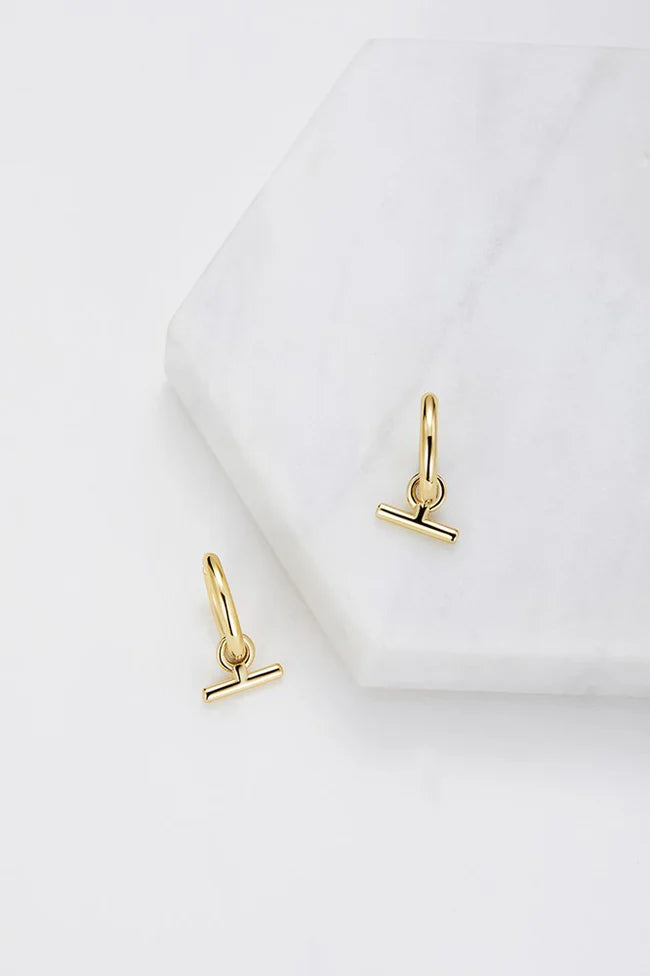 Winnie Hoop- Gold