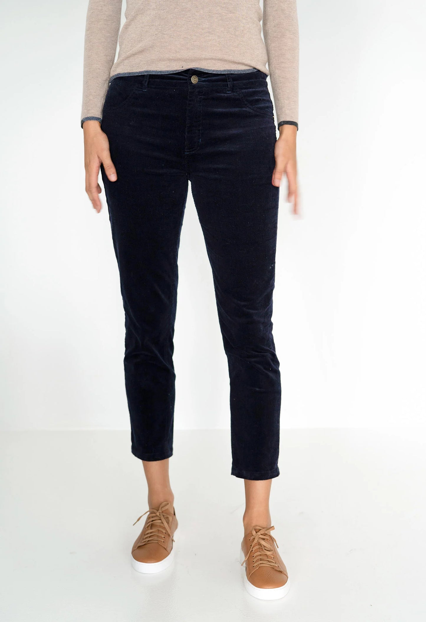 Queen Cord Jean