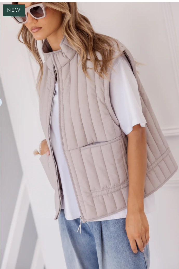 Aria Vest