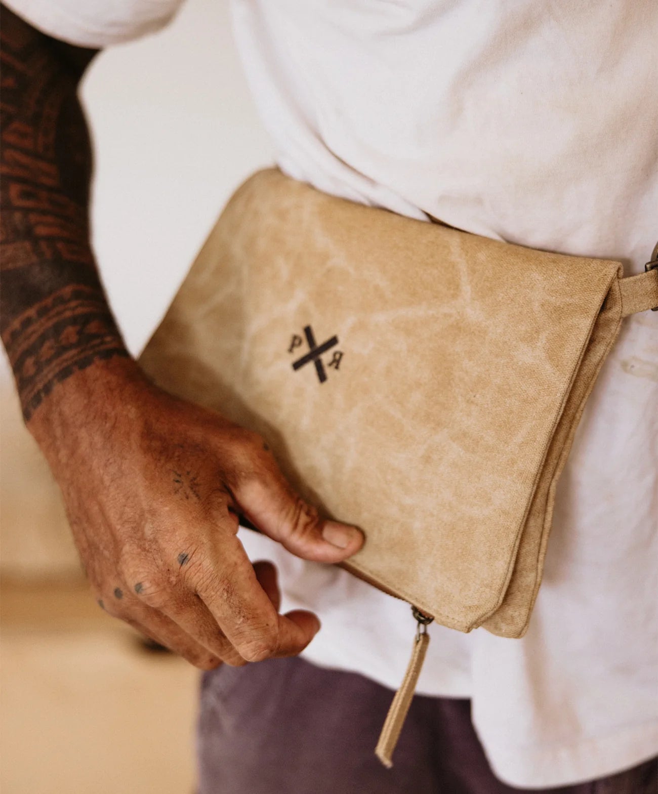 Crafters Clutch - Clay