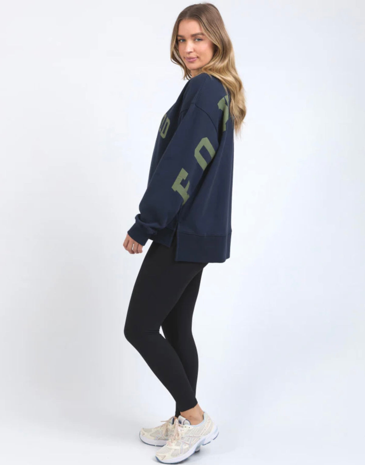 Interval Crew - Navy/ Khaki