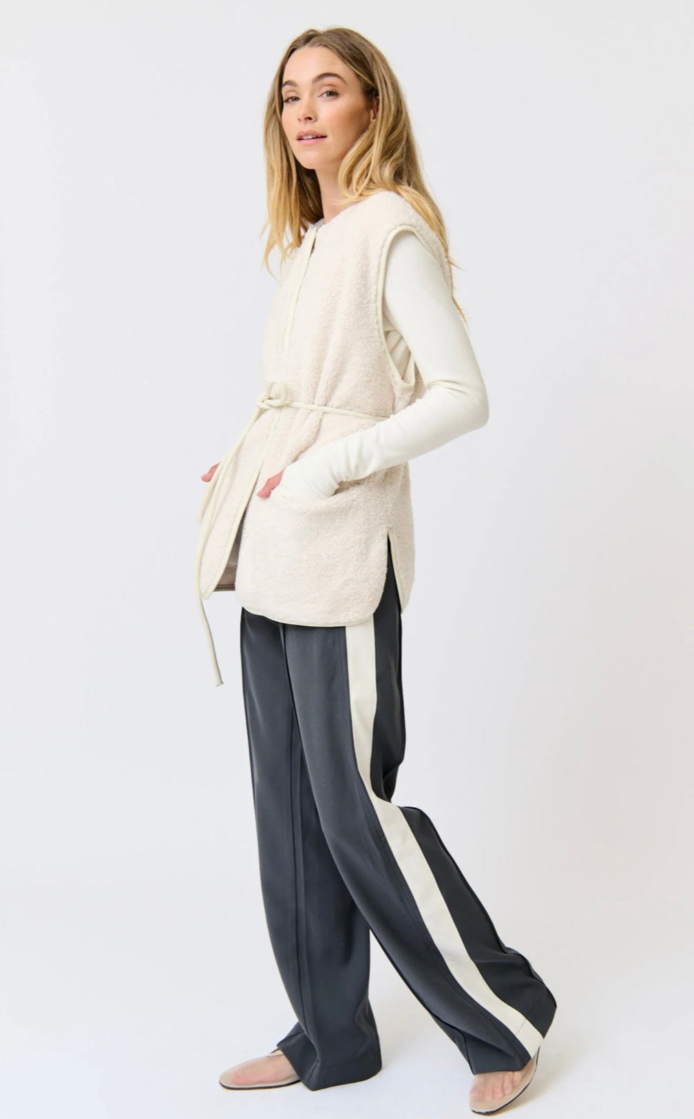 Luka Vest - Cream