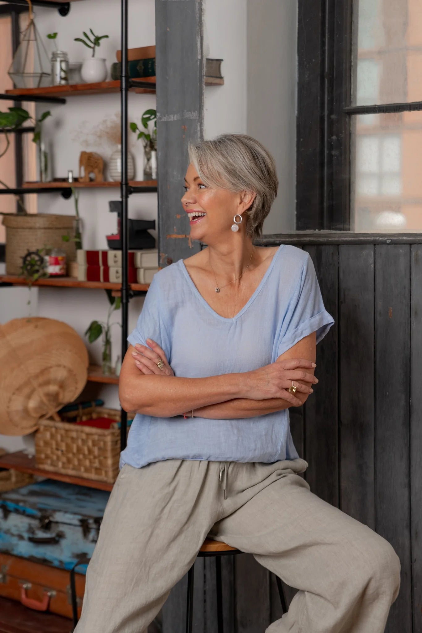 Plain Linen Tee with band