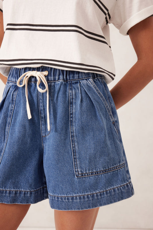 Relaxed Everyday Short Darcy - Washed Indigo