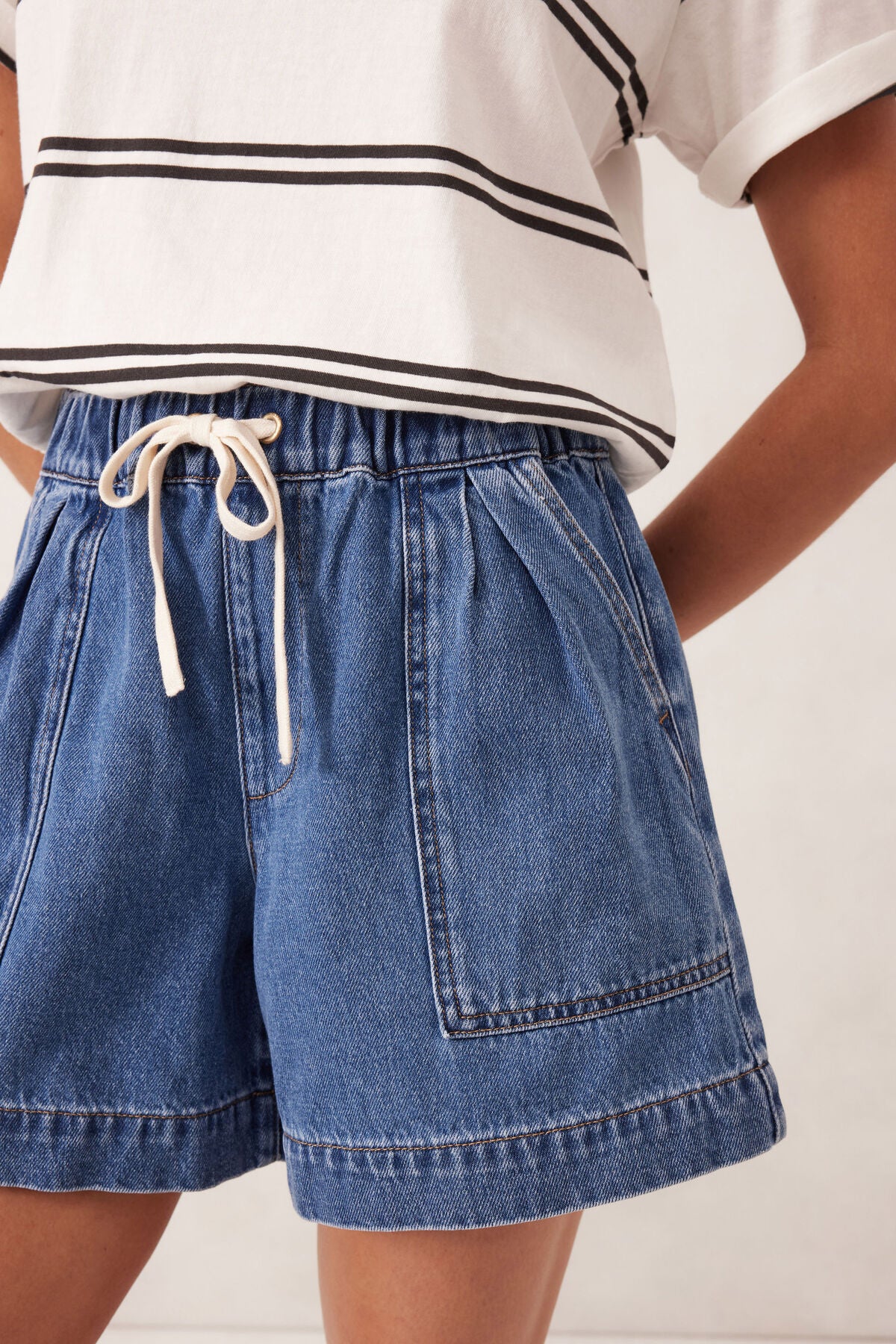 Darcy Relaxed Everyday Short - Washed Indigo