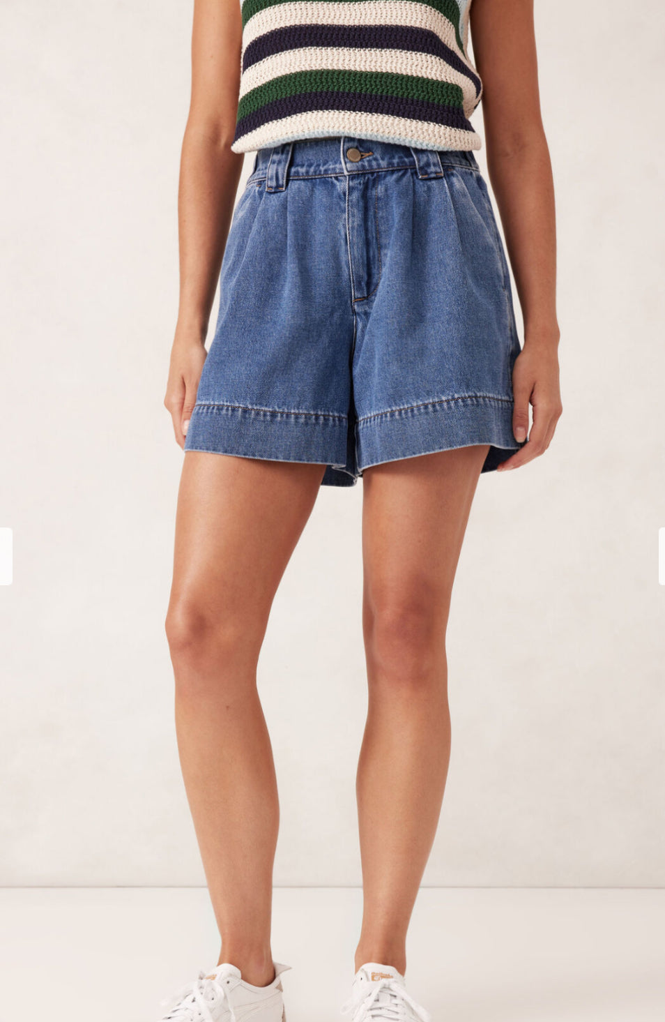 Pleat Front Short