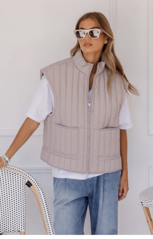 Aria Vest