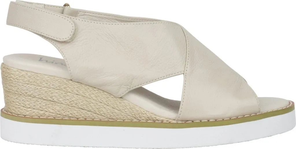Mila Wedge - Almond