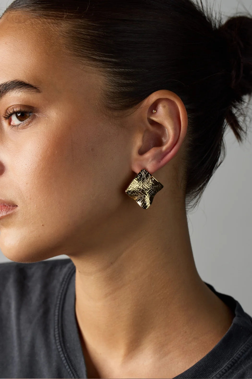Lucy Earring - Gold