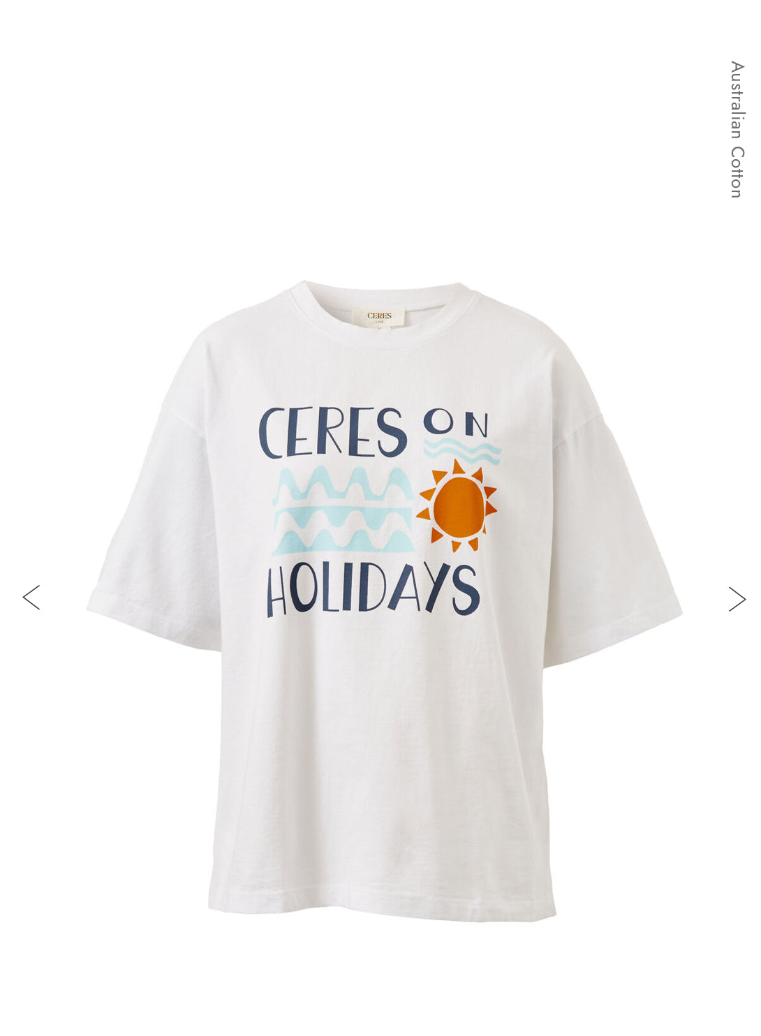 Boyfriend Tee - On Holidays