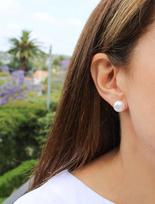 Large Pearl Stud