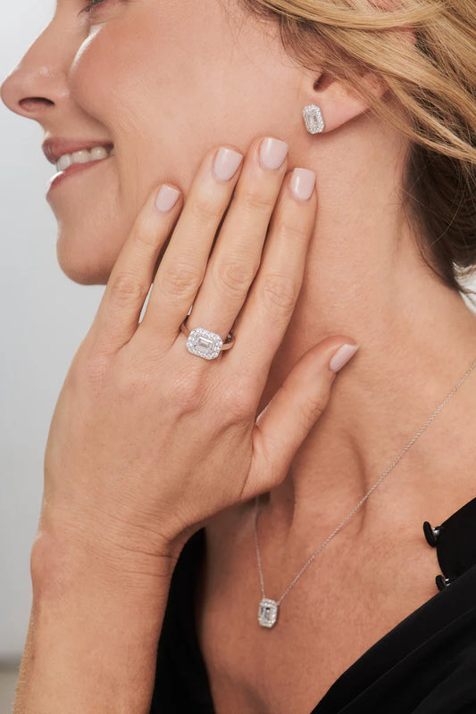 Amelia Baguette Ring
